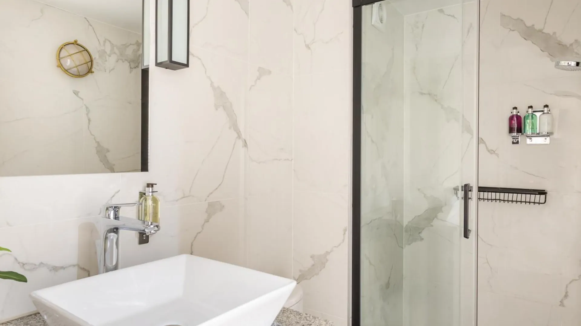 Apartment Merveil - Luxury Suite - Louvre - Aboukir II Paris France